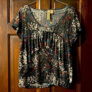 Girl’s Flower Scoop Neck Top